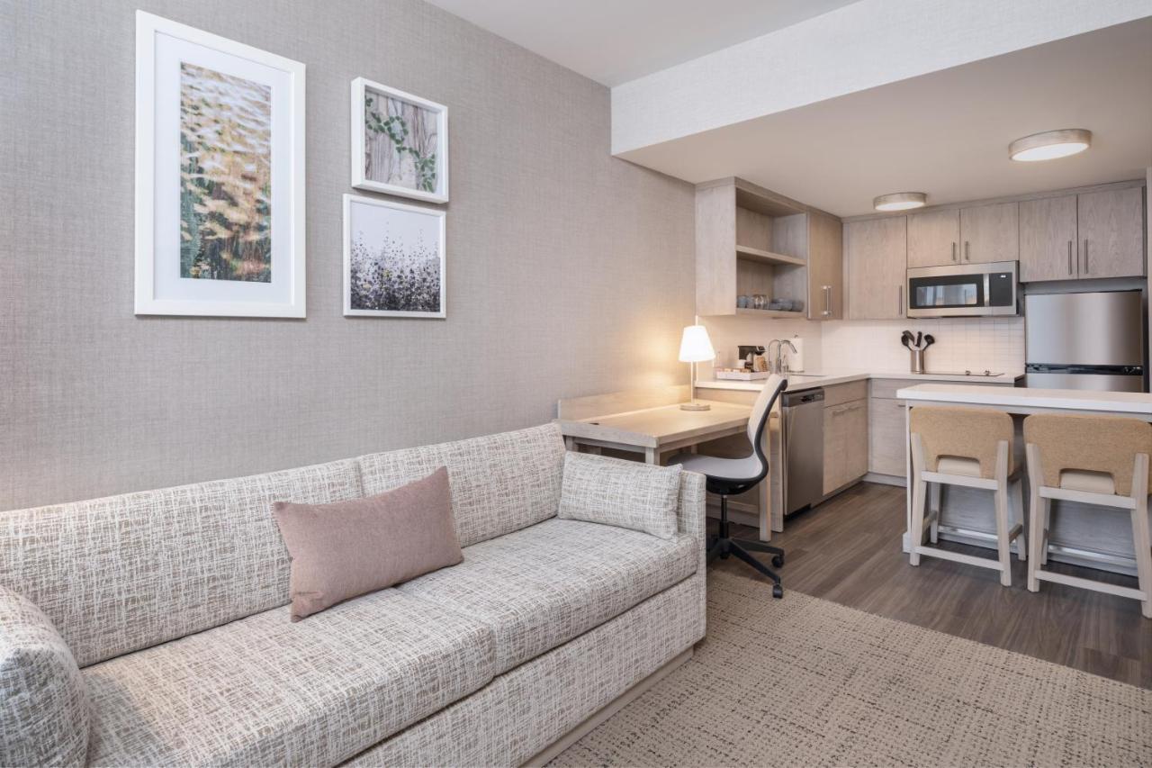Element San Jose Airport Hotel Екстериор снимка